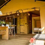 Delle Rose & Glamping Village Aldeamento Turístico 4*