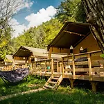 Aldeamento Turístico Delle Rose & Glamping Village Isolabona