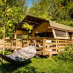 Delle Rose & Glamping Village Isolabona