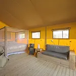 Delle Rose & Glamping Village Aldeamento Turístico Isolabona