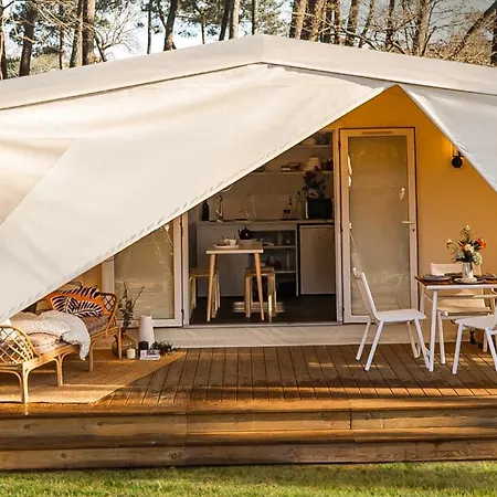 Delle Rose & Glamping Village 4*