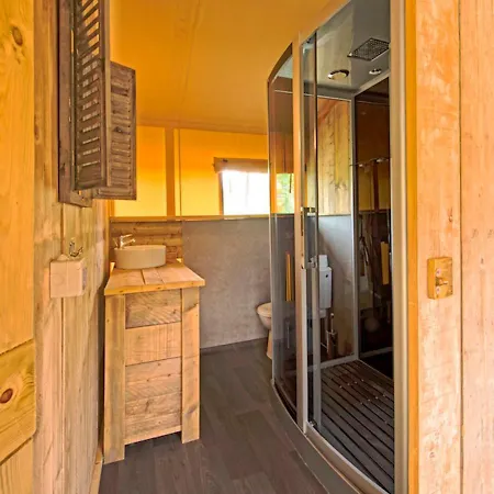 Delle Rose & Glamping Village