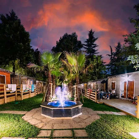 Delle Rose & Glamping Village Isolabona