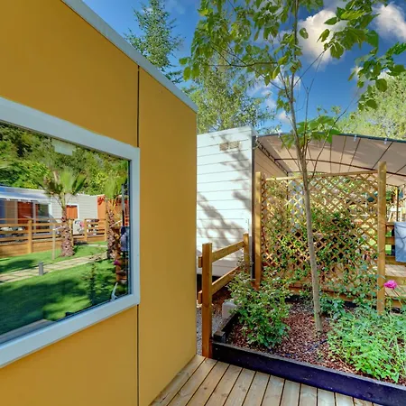 Delle Rose Camping&glamping Village Isolabona