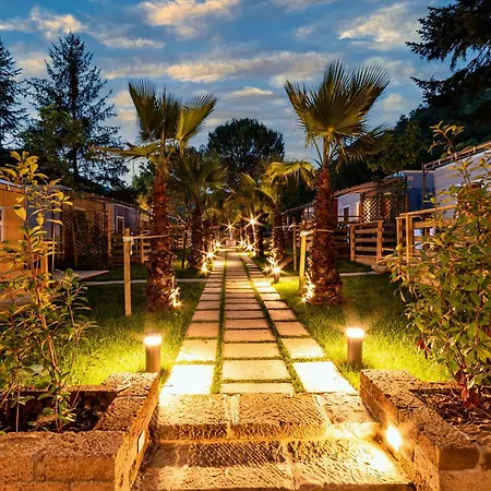 Πάρκο διακοπών Delle Rose & Glamping Village Isolabona