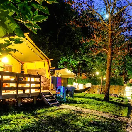 Holiday park Delle Rose & Glamping Village