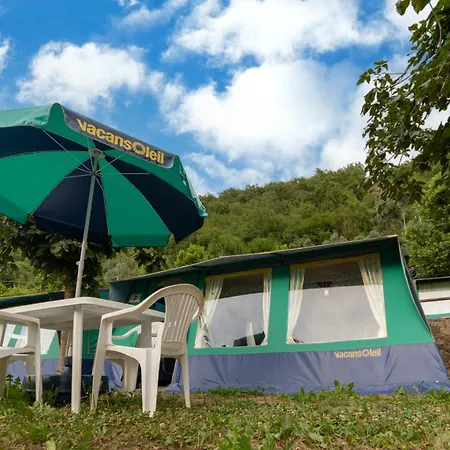 Delle Rose & Glamping Village Holiday park Isolabona