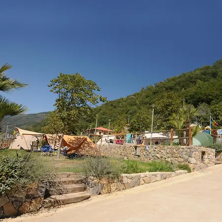 Delle Rose & Glamping Village