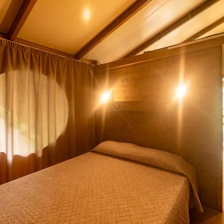 Delle Rose & Glamping Village Holiday park