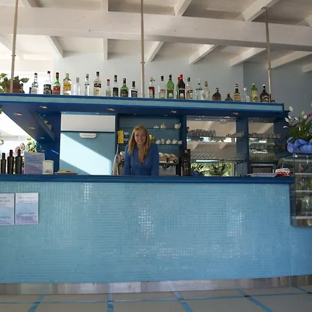 Delle Rose & Glamping Village 4*