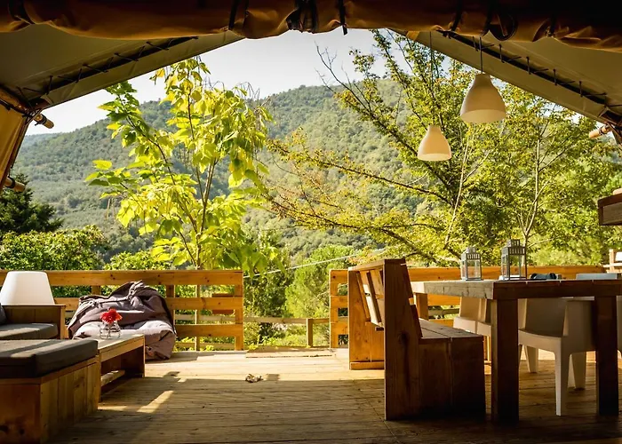 Delle Rose & Glamping Village Feriepark 4*