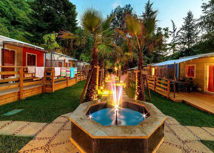 Delle Rose & Glamping Village Vakantiepark Isolabona